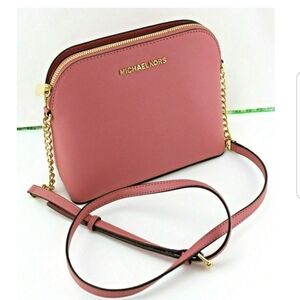 🎈LAST ONE🎈Michael Kors crossbody bag